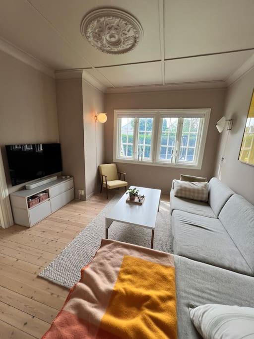 Villaer 3 Bedroom Full House - Close To Ons & Centrum *